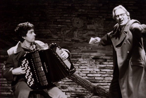 Didier Dulieux (à l'accordéon) et Jean-Pierre Tailhade. Cave Poésie, Toulouse.  © Carlos Medeiros